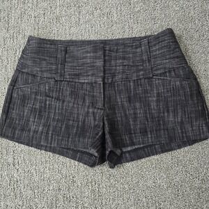 Vintage Y2K Flirtatious Micro Hot Pants Shorts Womens Black Low Rise Sz 5 Preppy